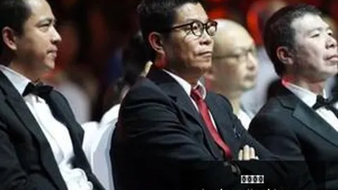 詹姆斯10分助美国男篮险赢澳大利亚，热身赛精彩瞬间回顾